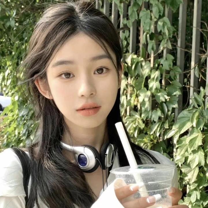 垃圾桶里捡不出真心