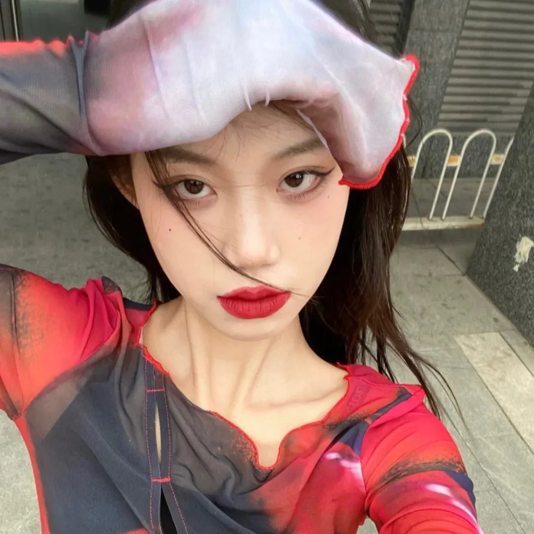 重生后王妃再也不逃了