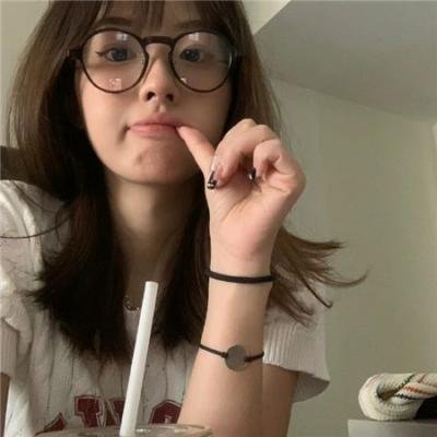 骇故事之女舍惊魂